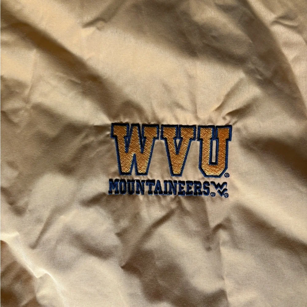WVU Mountaineers Jacket with detachable hood‎